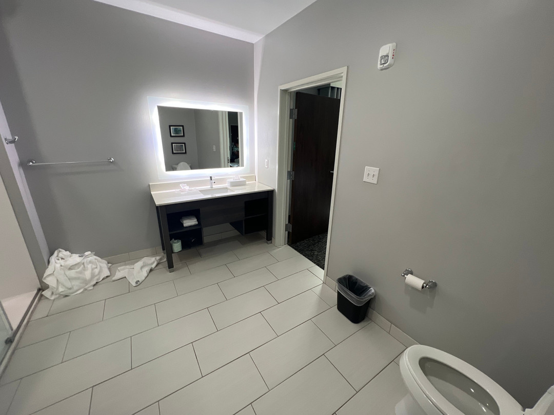 Comfort Suites Greenville Airport主图