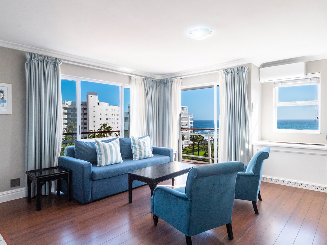 班特里湾豪华套房酒店主图