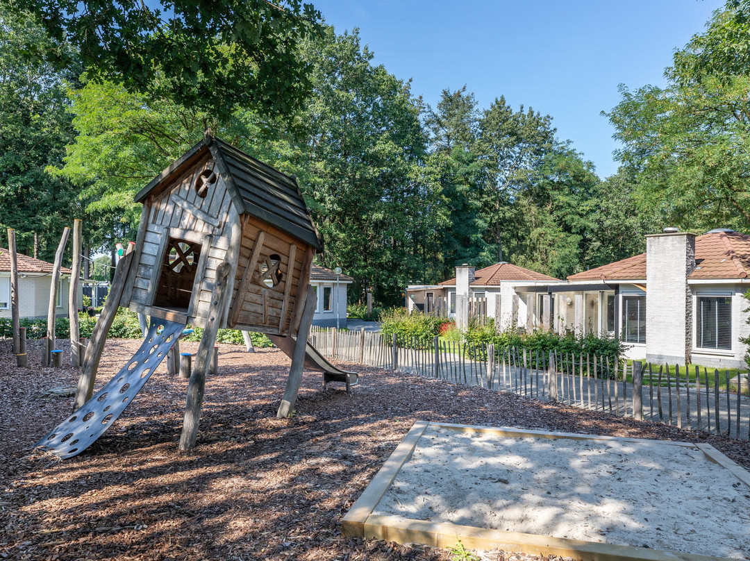 Het Verscholen Dorp Bungalowpark主图