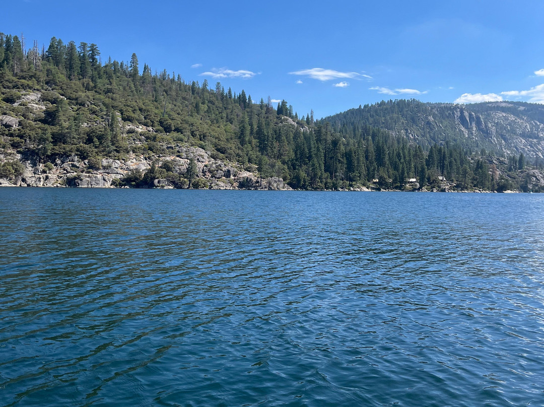 Pinecrest Lake景点图片
