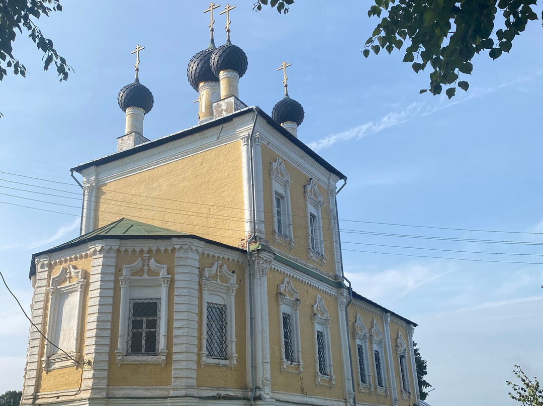 Church of The Holy Martyrs Florus and Laurus景点图片