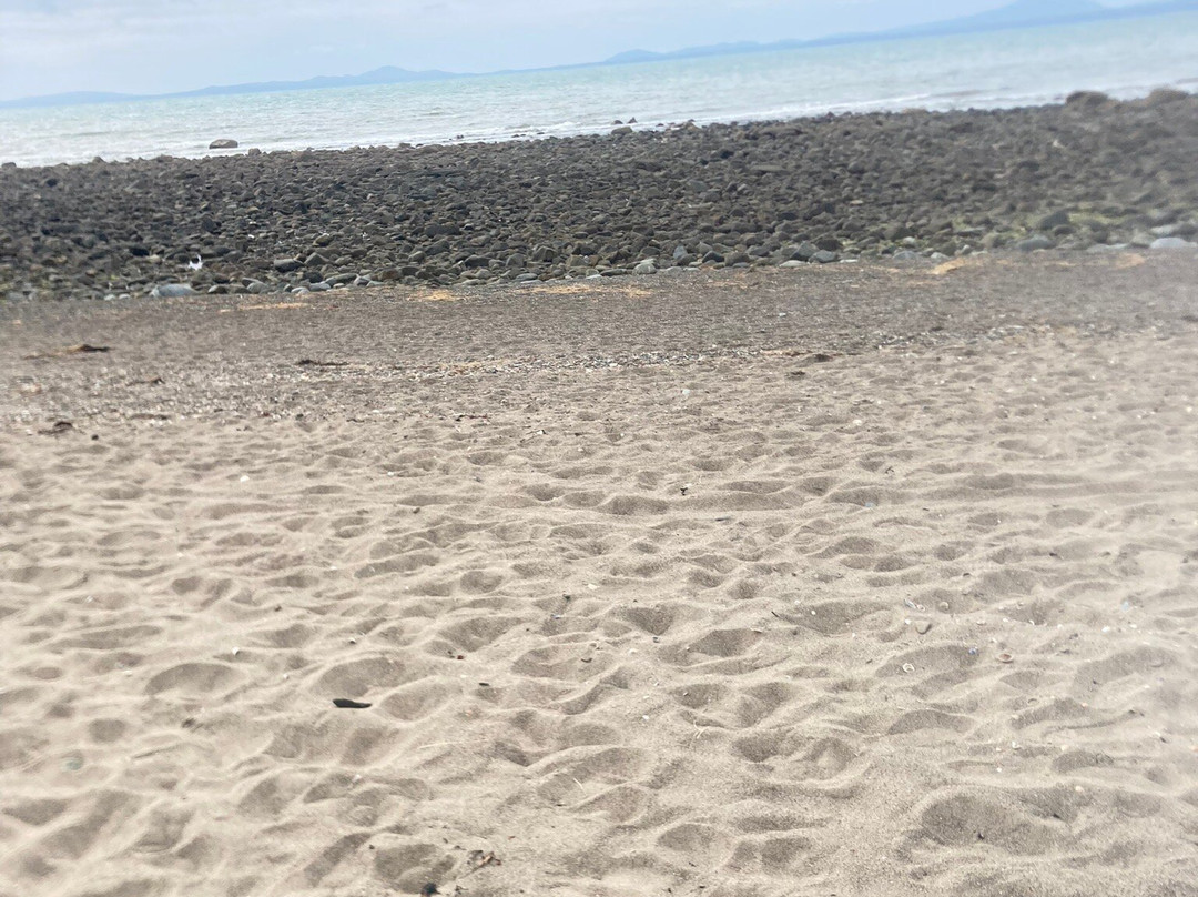 Harlech Beach景点图片