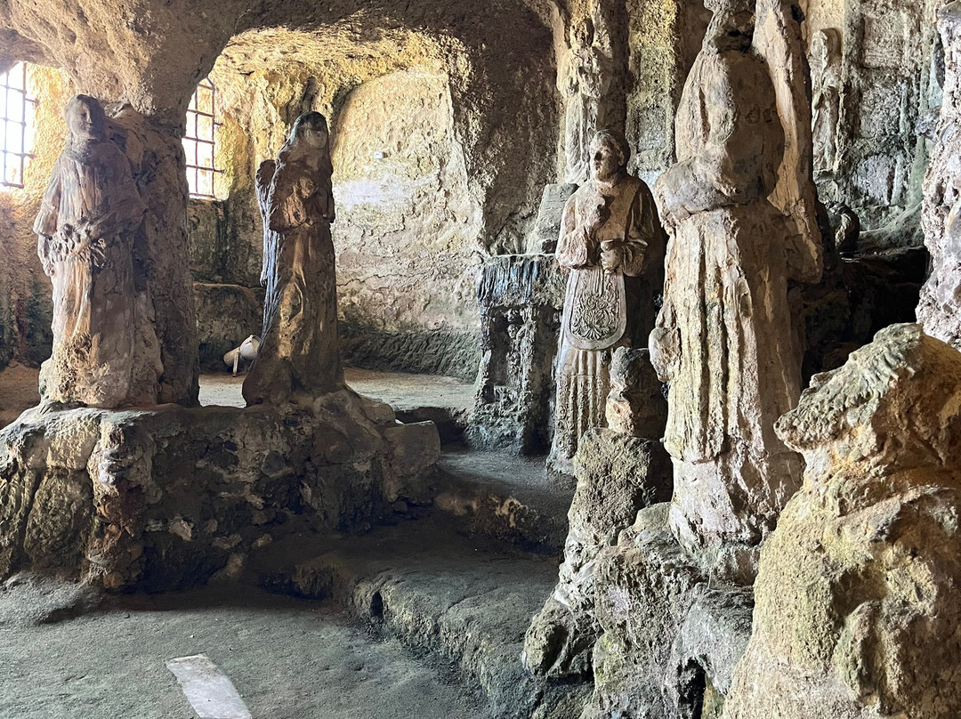 Spiaggia Libera Chiesa di Piedigrotta景点图片