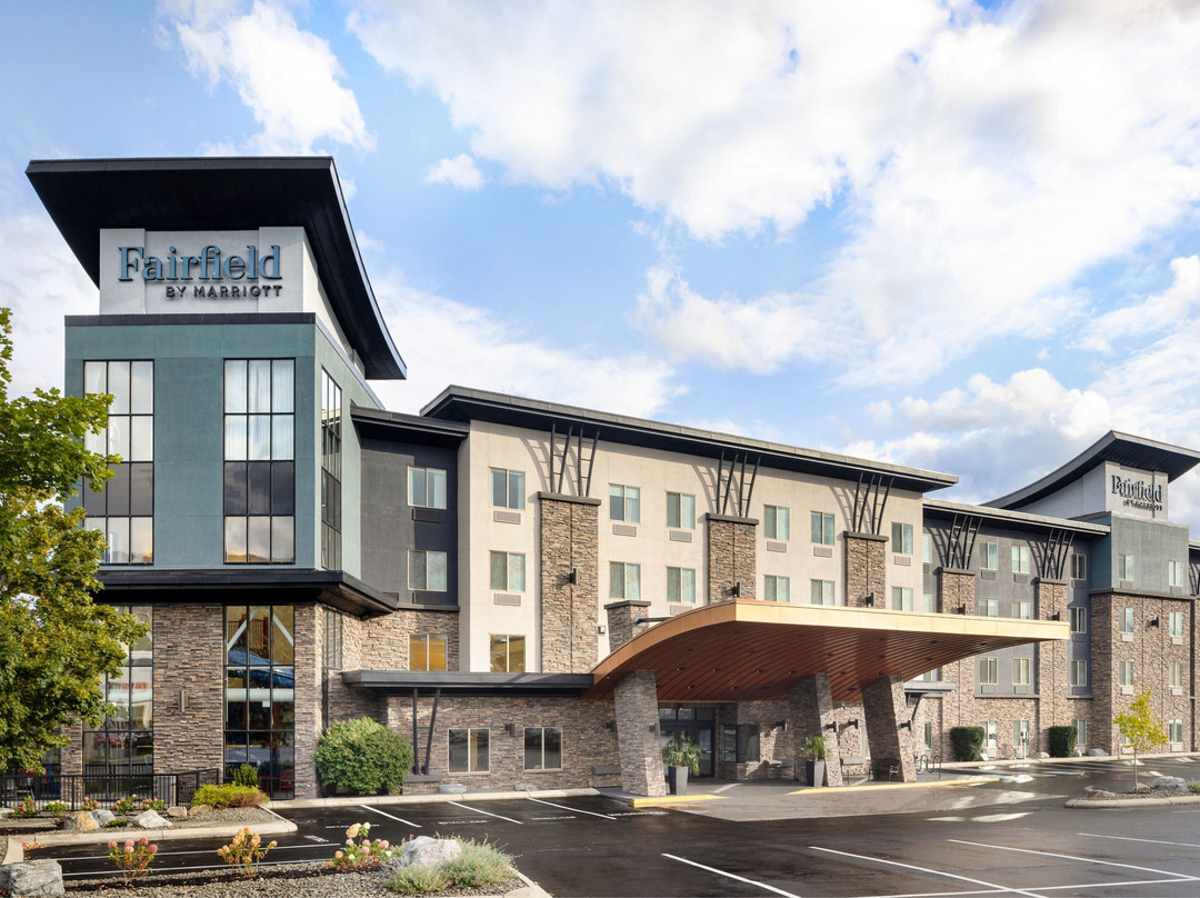 Fairfield by Marriott Inn & Suites West Kelowna主图