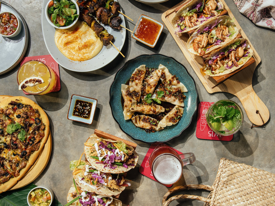 Aura Beach Club By W15