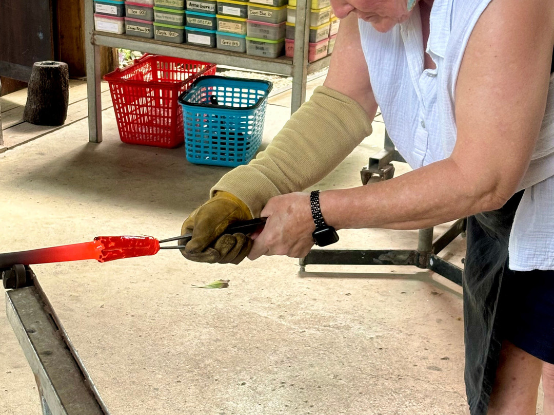 Hot Glass Fiji景点图片