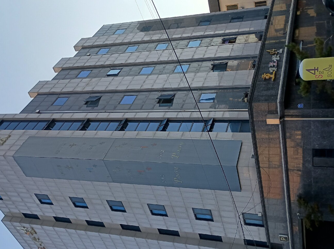 Iksan 4 Seasons Hotel