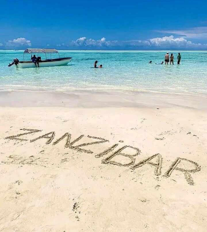 WORLD BLOSSOM SAFARIS-坎帕拉必去景点