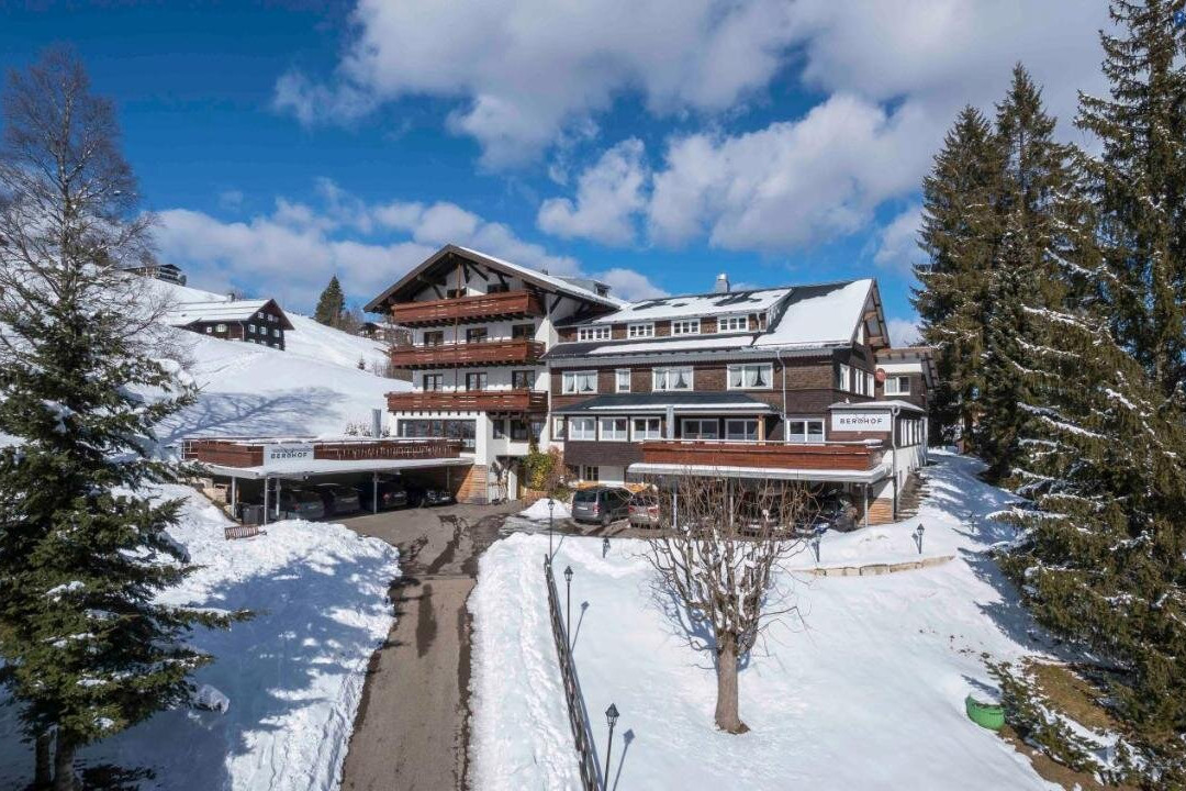 Hirschegg酒店住宿-Hotel Der Berghof