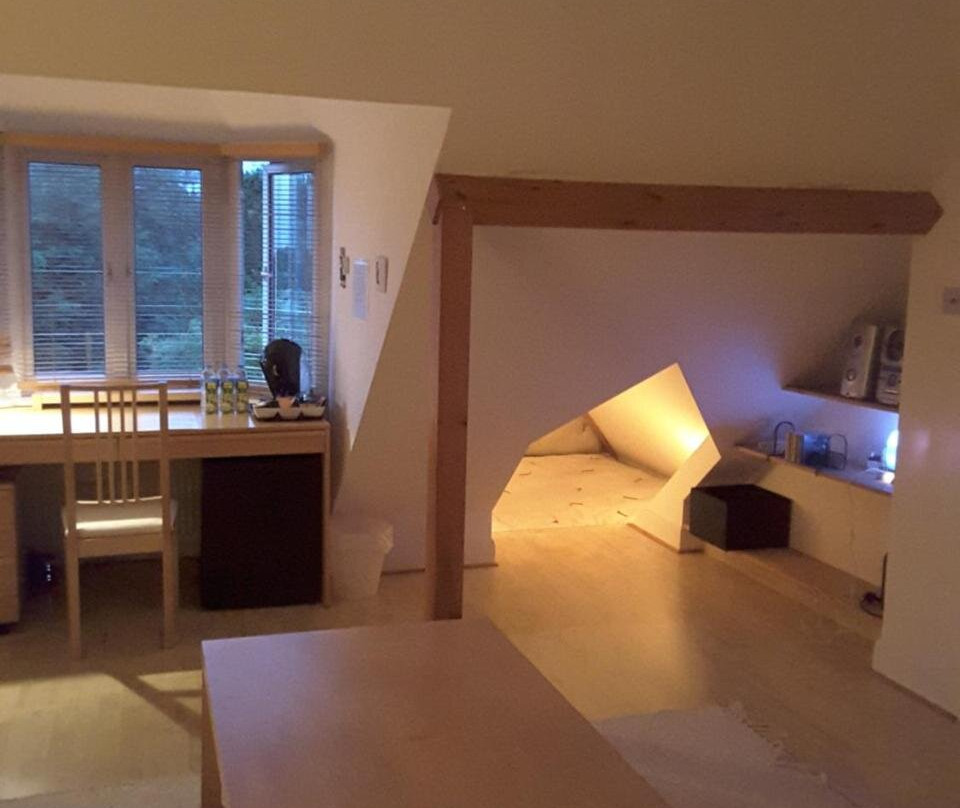 Osterley Studio Room