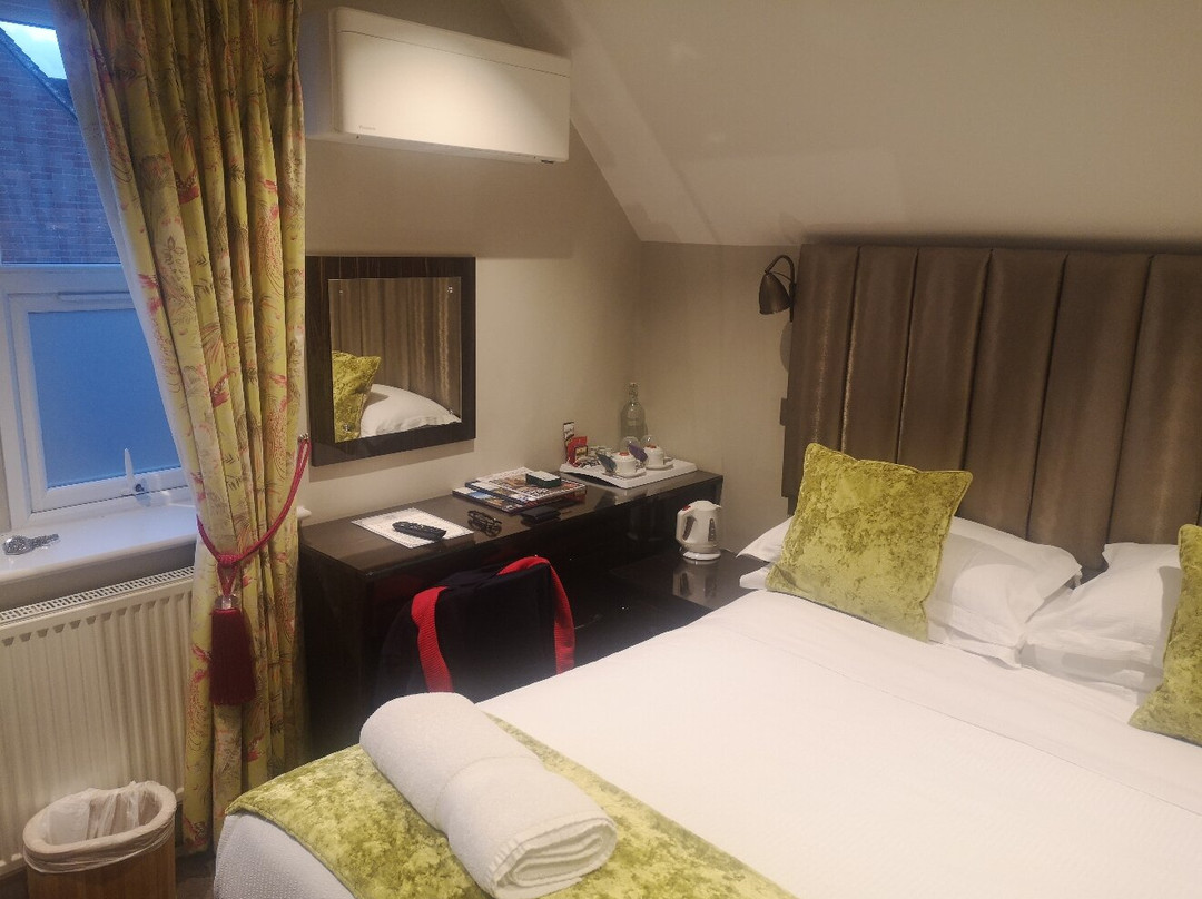 Burlington House Hotel主图