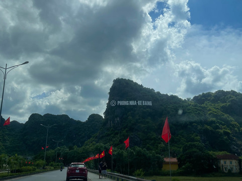 Tour Phong Nha-洞海必去景点