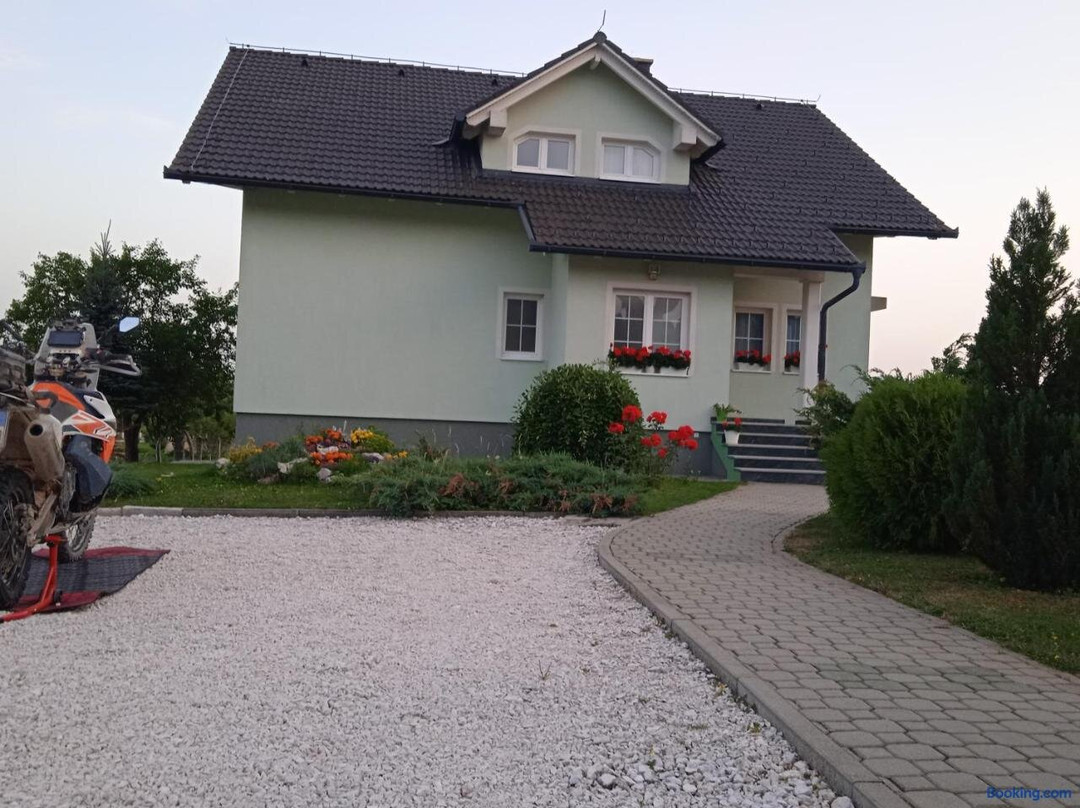Apartman M. Rados