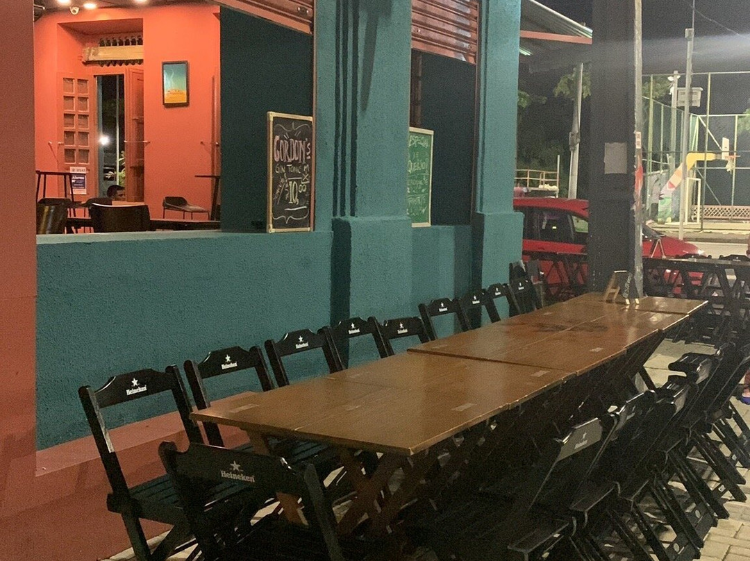 Orora Bar de Esquina