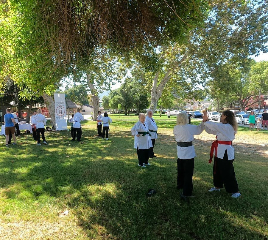 Verdugo Park & Recreation Center-伯班克必去景点