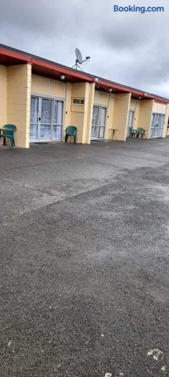 Roadside Motel