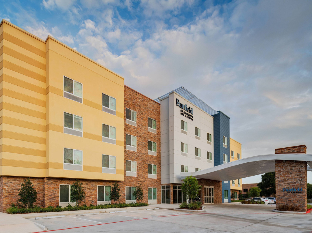 Fairfield Inn & Suites Houston Missouri City主图