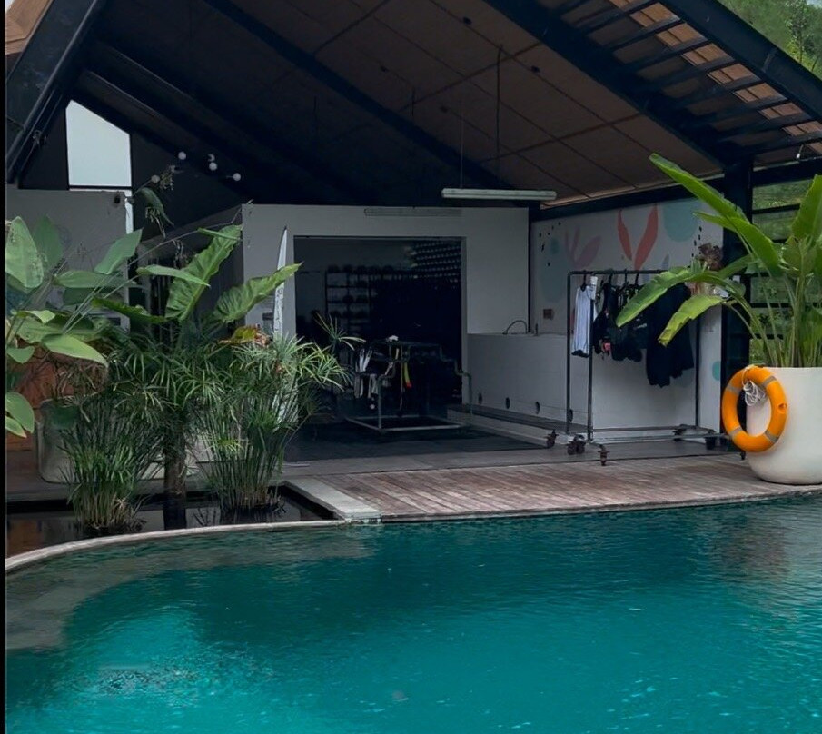 Deep Roots Dive & Yoga Resort主图