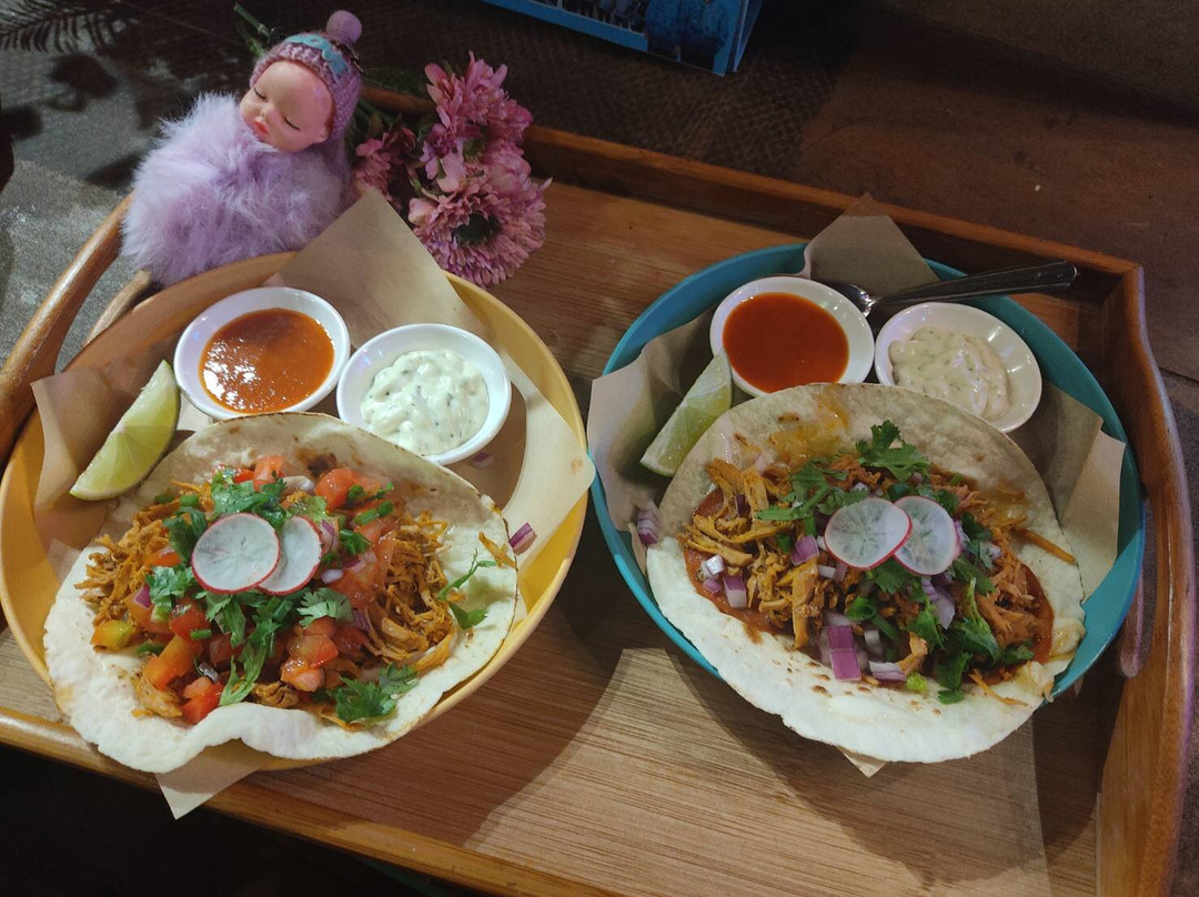 Tus Tacos