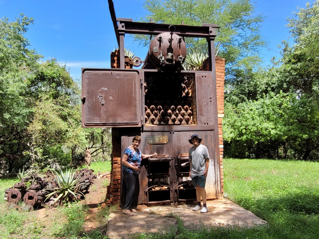 Otjikoto Lake-楚梅布必去景点