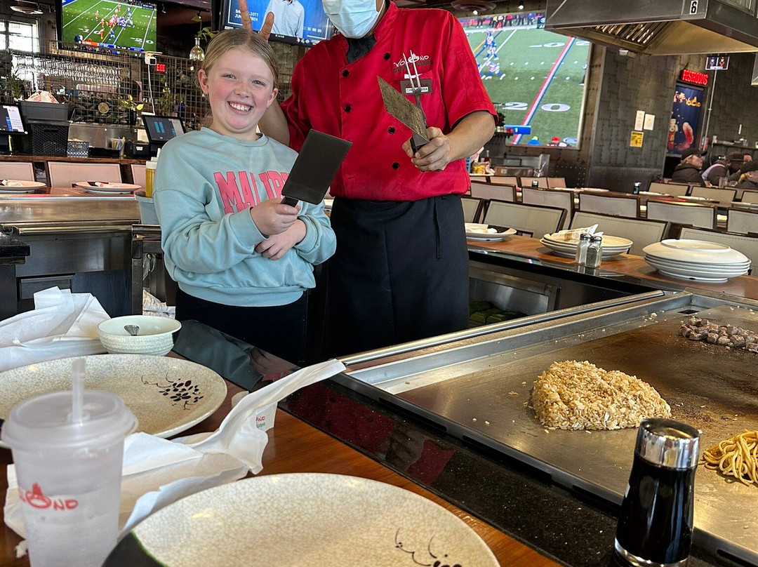 Volcano Steak & Sushi Hiram