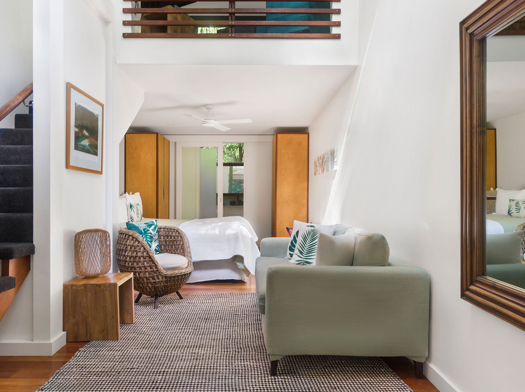 爱若吉拉度假酒店主图