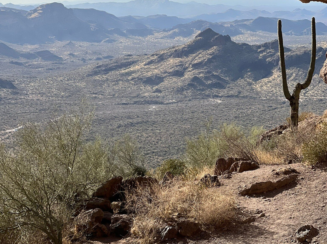 Wave Cave Trail-Gold Canyon必去景点