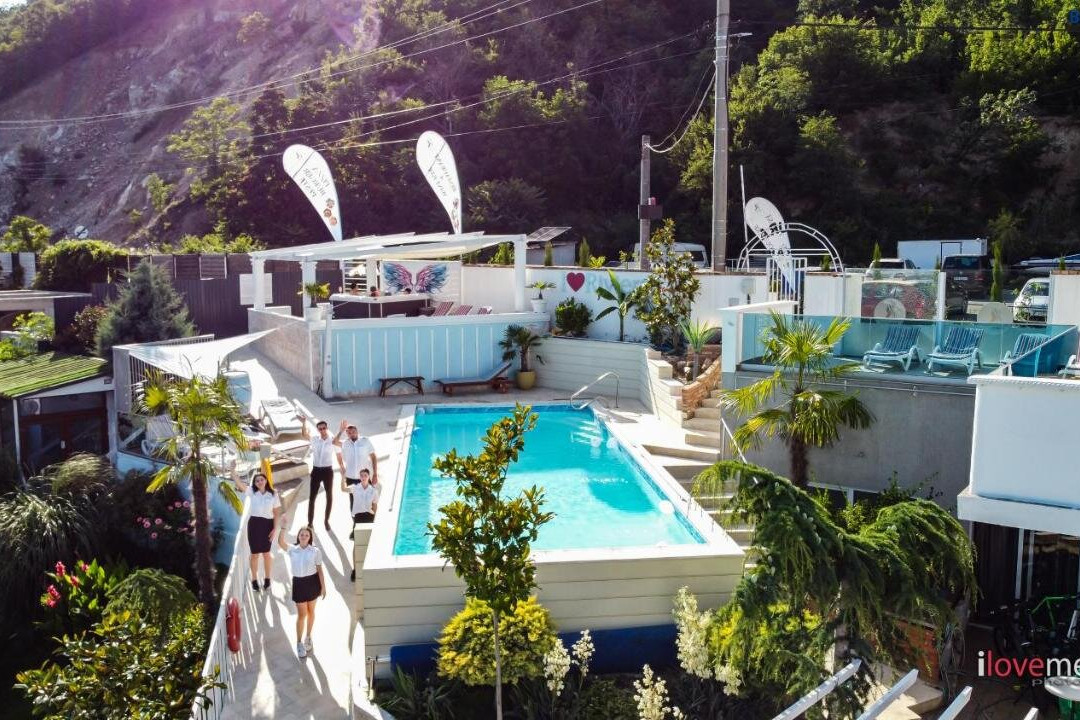 Riviera 990 - Resort & Restaurant