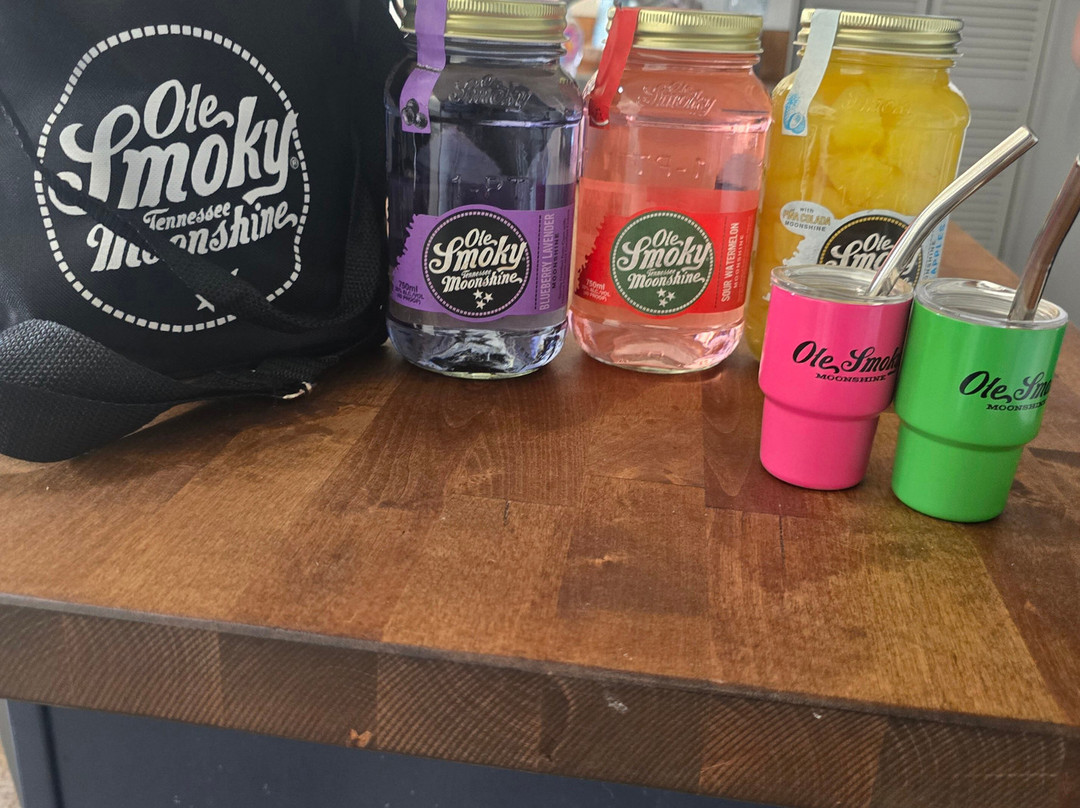 Ole Smoky Tennessee Moonshine景点图片