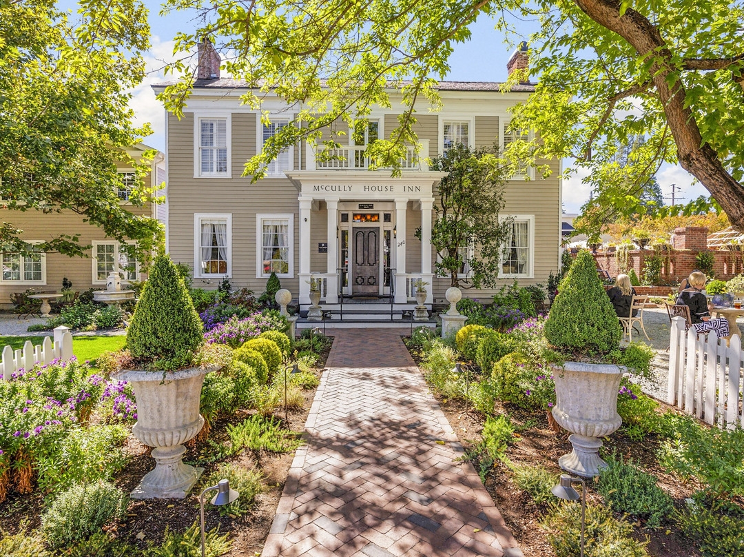 Jacksonville酒店住宿-Mccully House Inn