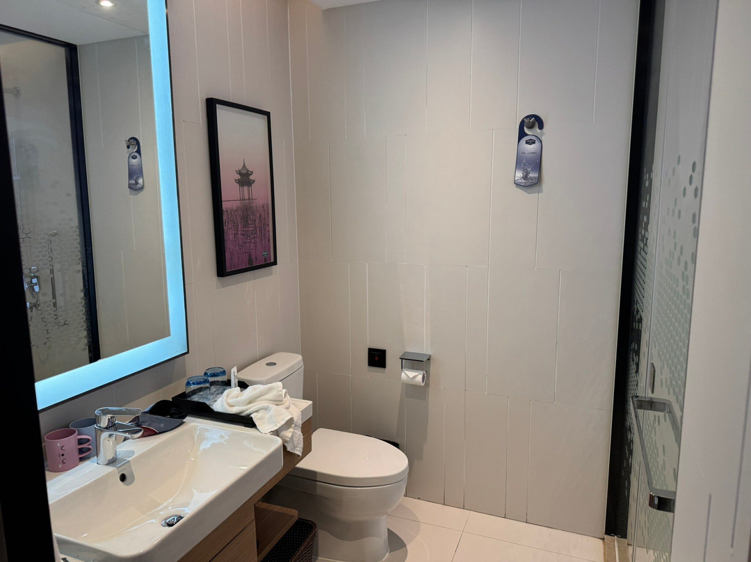 杭州滨江希尔顿欢朋酒店主图