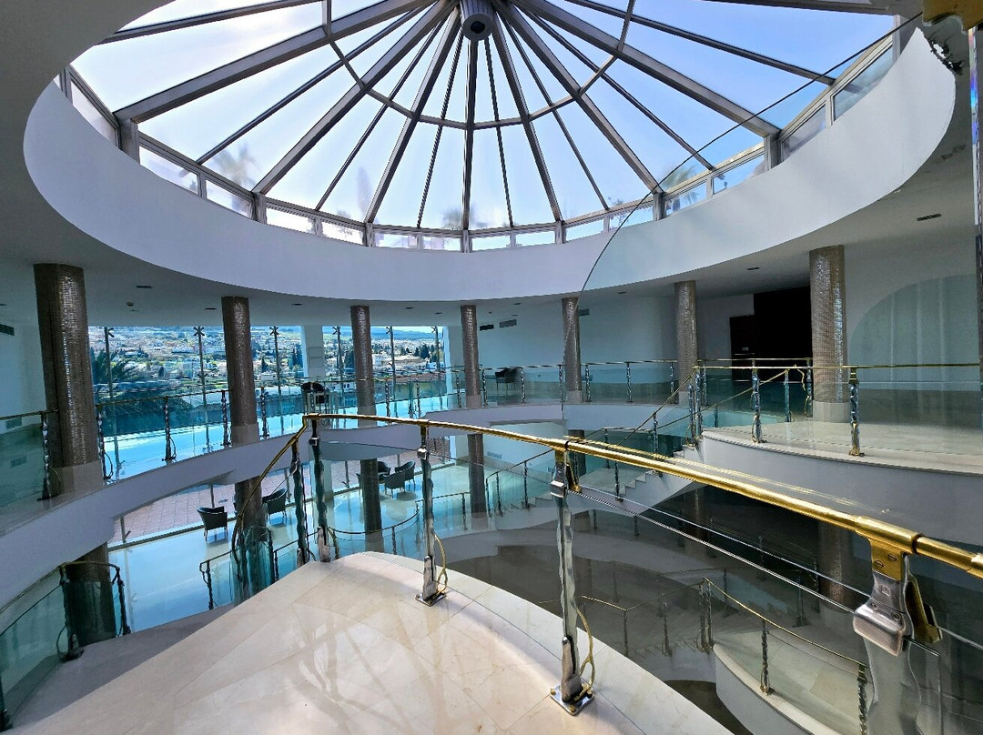 格拉纳达宫殿酒店主图