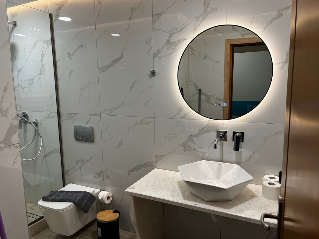 Nadolia Apartments主图