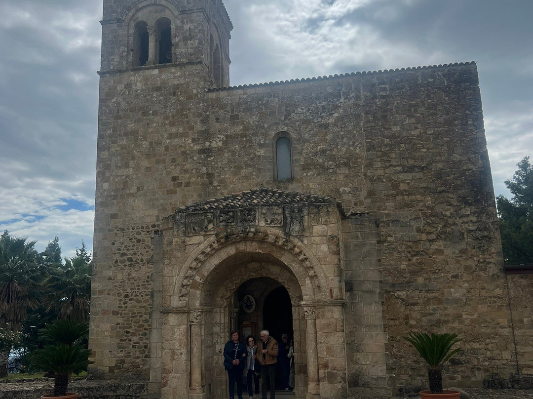 Sanctuary of Our Lady Queen of Anglona-Tursi必去景点