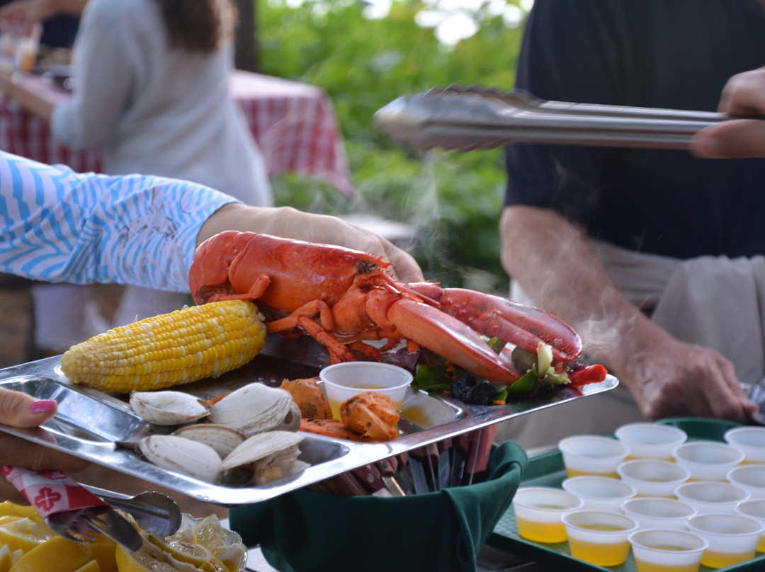 Migis Lodge on Sebago Lake主图