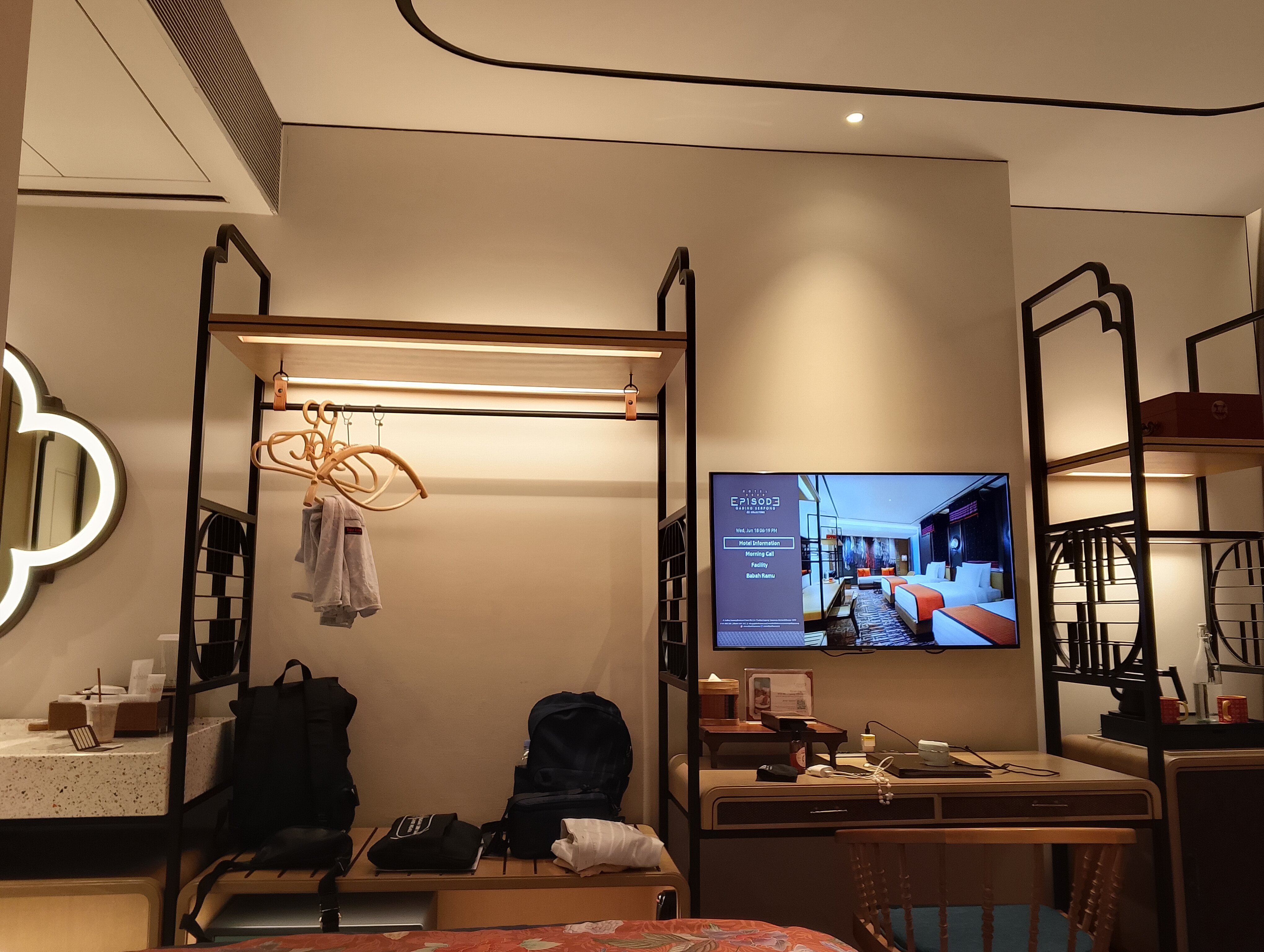 Episode Gading Serpong-官方