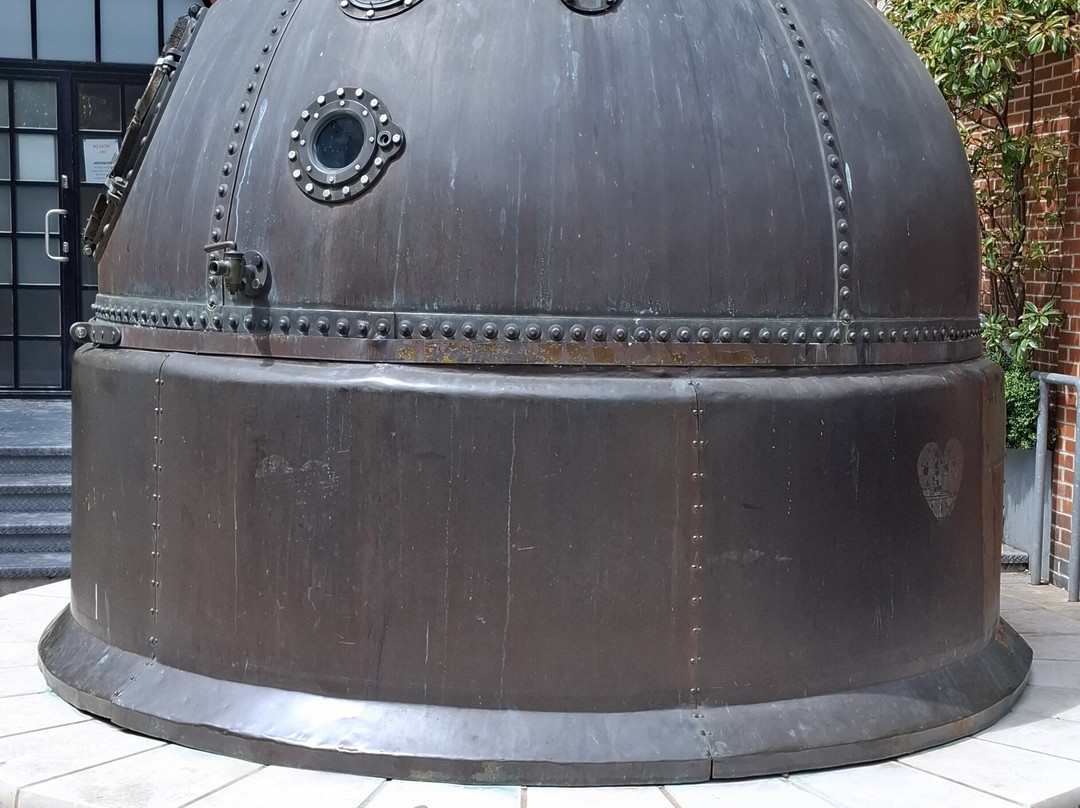 Old Brewing Vessel-Athelhampton必去景点