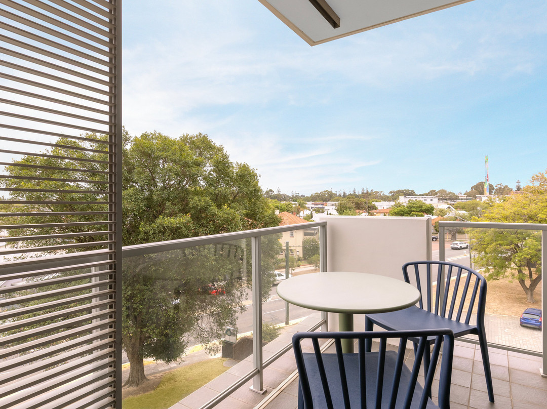 Quest on Rheola主图