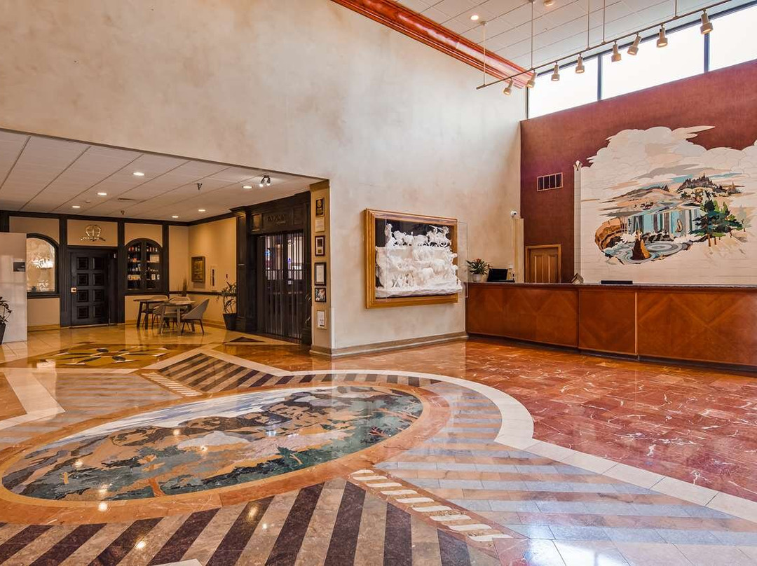 The Rushmore Hotel & Suites, BW Premier Collection