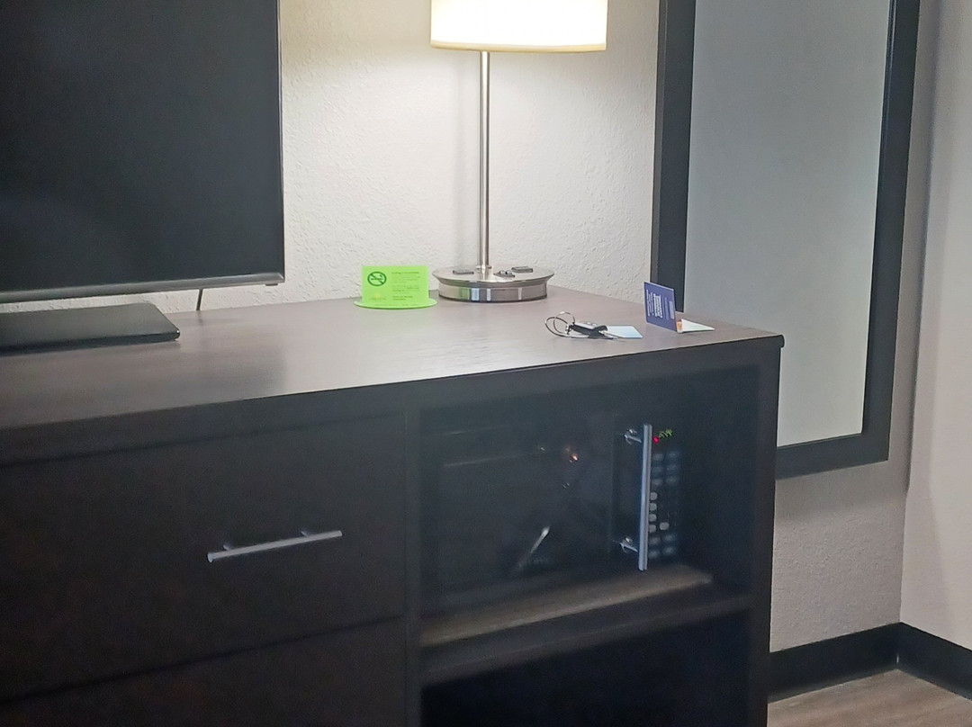 La Quinta Inn & Suites by Wyndham Effingham主图