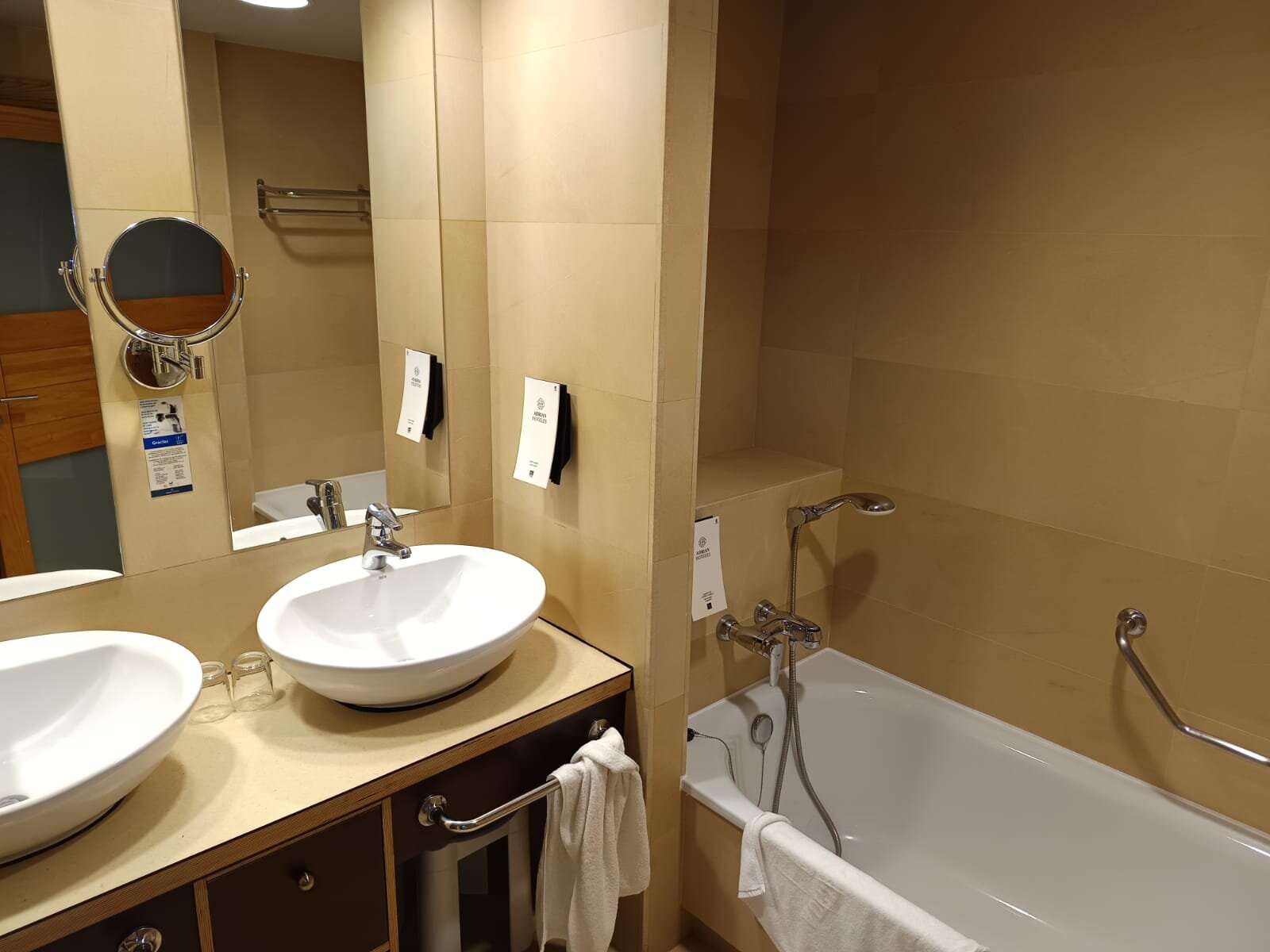 Roca Nivaria Gran Hotel - Adrian Hoteles-浴室
