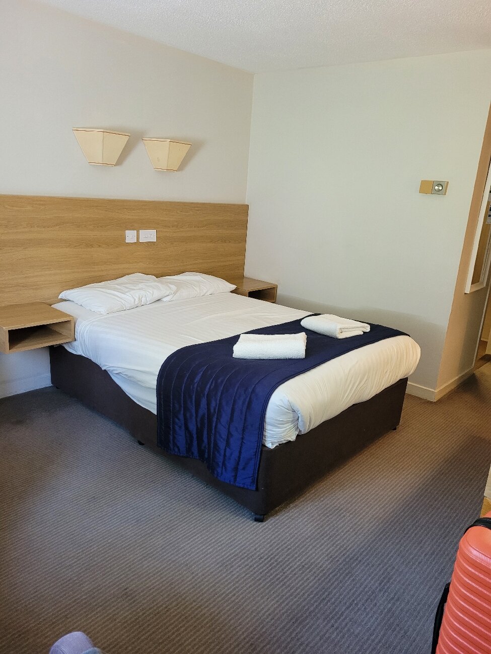 Caledonian Hotel-官方
