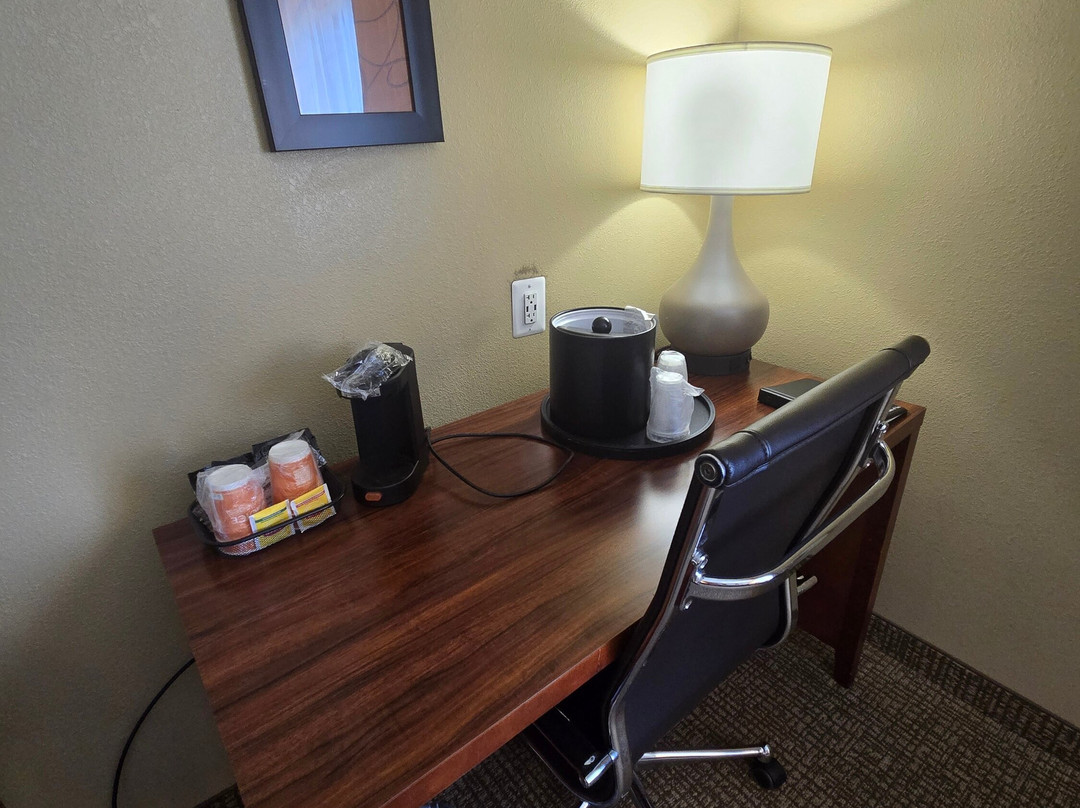 Comfort Inn & Suites Aberdeen near APG主图