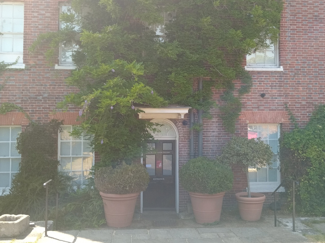 Newlands House Gallery-佩特沃斯必去景点