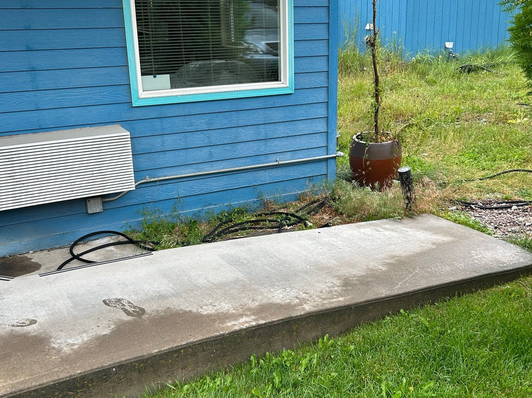 The Islander Inn主图