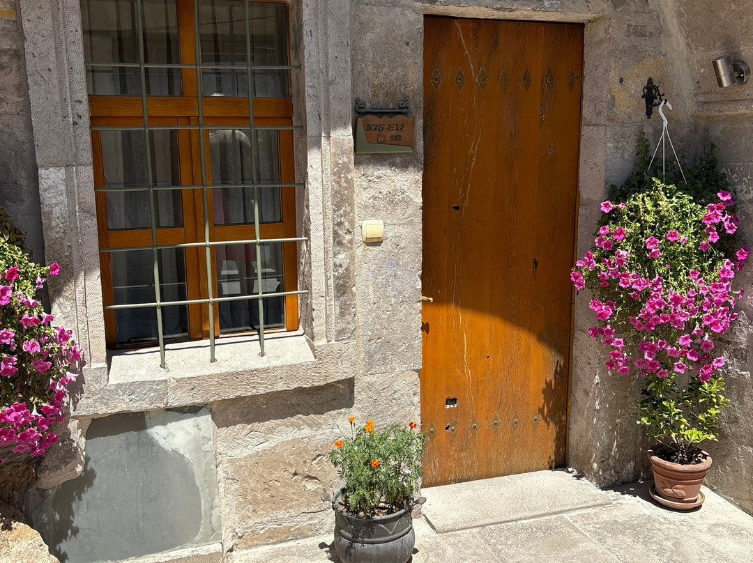 Terra Cave Otel主图