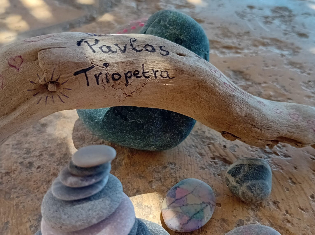 Pavlos' Place Triopetra Beach主图