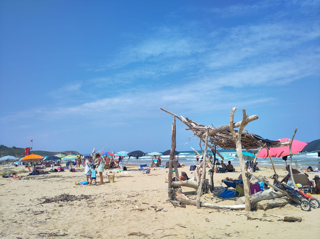 Spiaggia di Punta Penna-瓦斯托必去景点