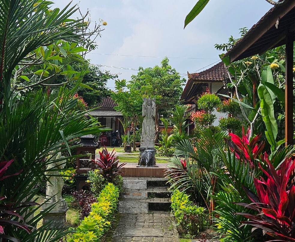 The Dukuh Retreat主图