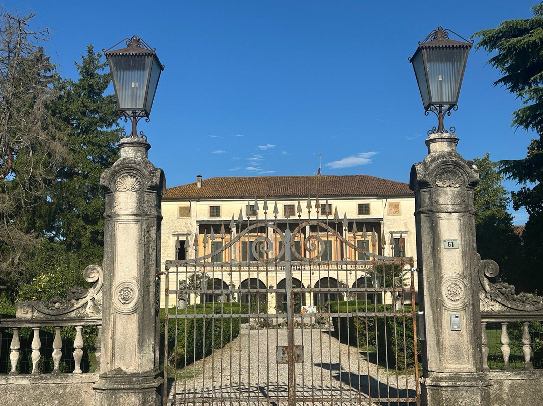 Villa "Patrizia" Fadinelli-Berdin